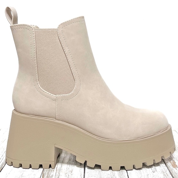 New  Sand Beige Chelsea Lug Platform Ankle Boots Booties - Picture 3 of 5